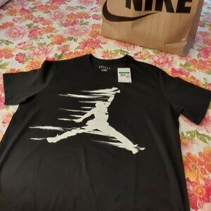 Nike Black Graphic T-Shirt